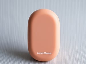 Instant Makeup